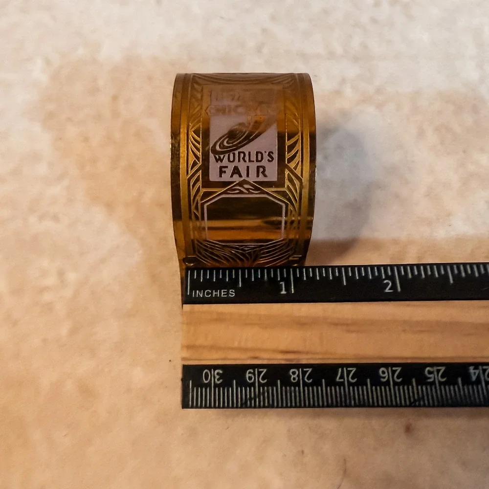 Brass 1934 World's Fair Chicago Napkin Ring‎